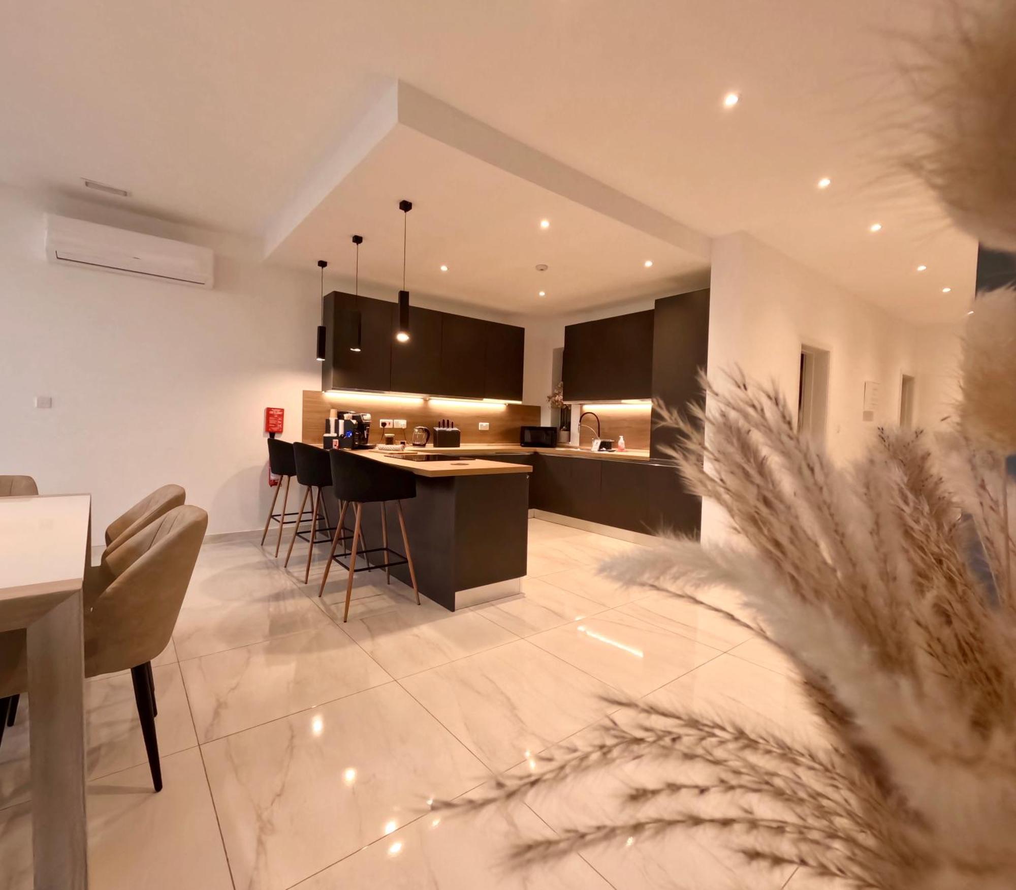 Modern Apartment In St Julian'S Malta, With Breathtaking Views Of Spinola Bay San Julián Exterior foto